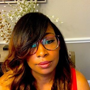 Meet your Posher, Rochelle